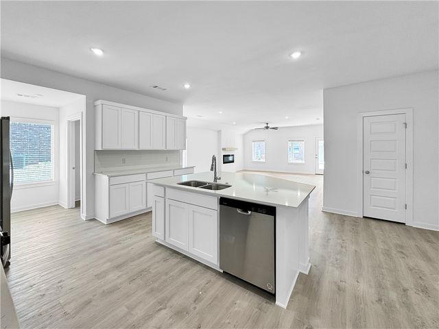 411 Maya Street, Prairie Grove, AR 72753