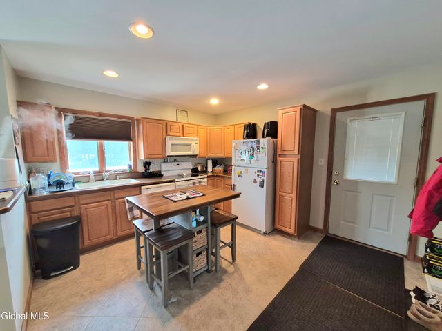 4 Ferris Street, Hudson Falls, NY 12839