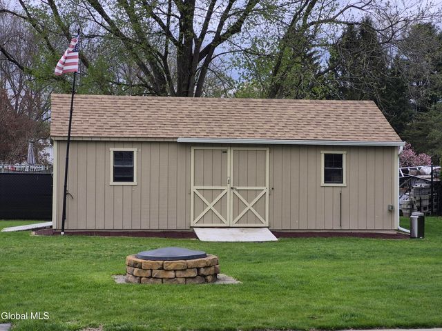 4 Ferris Street, Hudson Falls, NY 12839