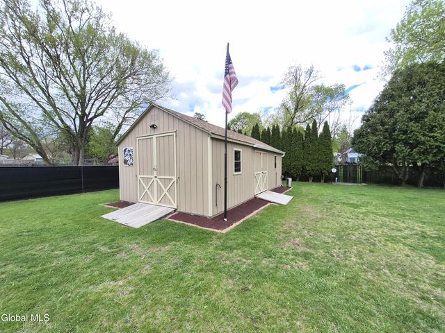4 Ferris Street, Hudson Falls, NY 12839