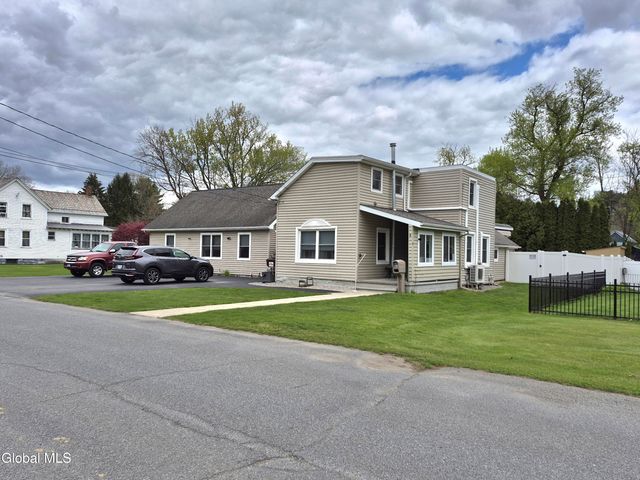 4 Ferris Street, Hudson Falls, NY 12839