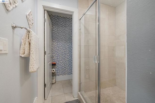 908 Smith Ln, Milpitas, CA 95035