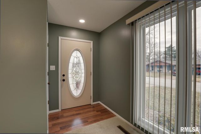 1601 S 30TH Street, Quincy, IL 62301