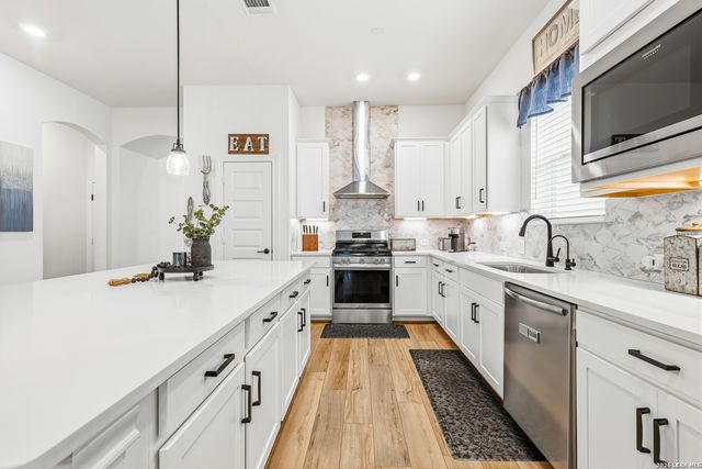 12439 Lanthimos, San Antonio, TX 78254