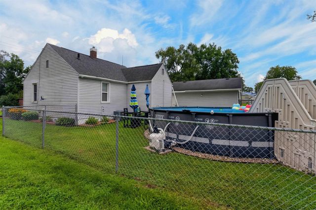 711 Bishop Avenue, Waterloo, IA 50707