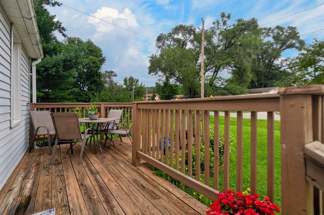 711 Bishop Avenue, Waterloo, IA 50707