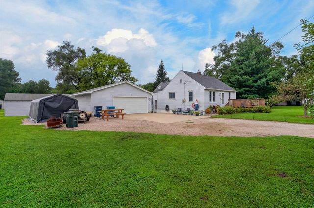 711 Bishop Avenue, Waterloo, IA 50707