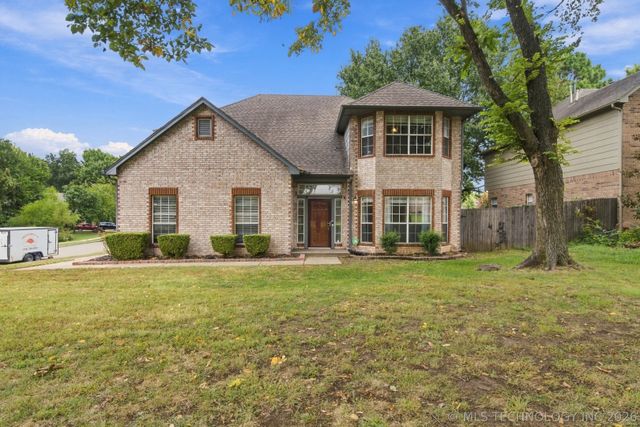 3808 W Detroit Street, Broken Arrow, OK 74012