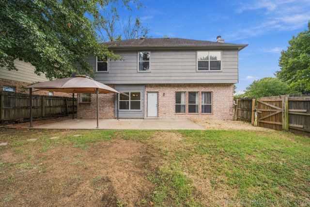 3808 W Detroit Street, Broken Arrow, OK 74012