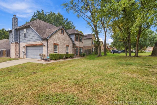 3808 W Detroit Street, Broken Arrow, OK 74012