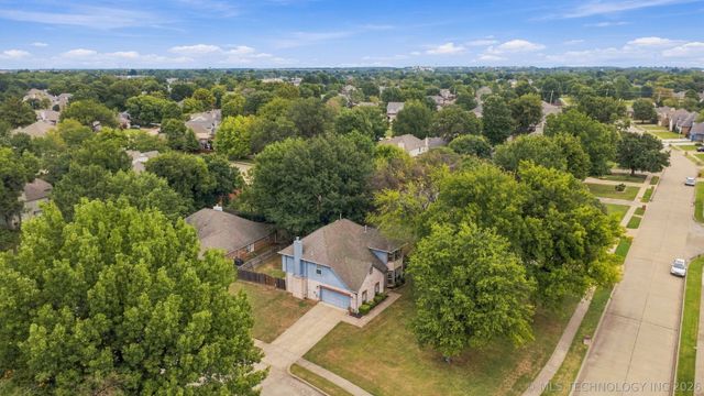 3808 W Detroit Street, Broken Arrow, OK 74012