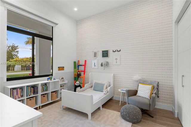 10251 SW 136th St, Miami, FL 33176