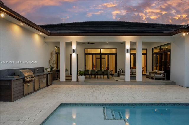 10251 SW 136th St, Miami, FL 33176