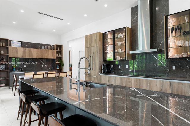 10251 SW 136th St, Miami, FL 33176