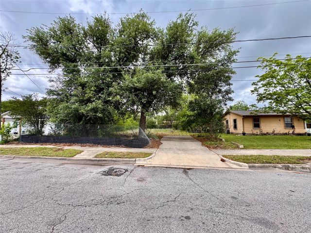 6201 Club TER, Austin, TX 78741