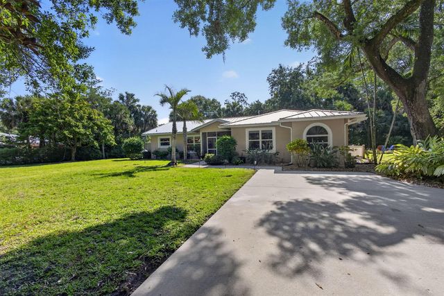15678 95th Avenue N, Jupiter, FL 33478