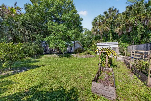 15678 95th Avenue N, Jupiter, FL 33478