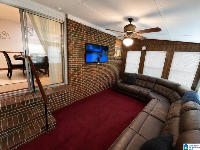 2228 2ND PLACE NW, Center Point, AL 35215