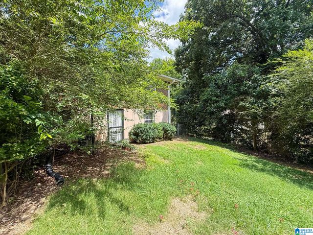 2228 2ND PLACE NW, Center Point, AL 35215