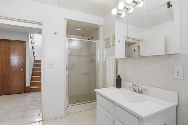 175 Mallard Way, Waltham, MA 02452