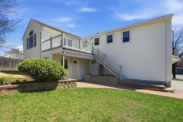 175 Mallard Way, Waltham, MA 02452