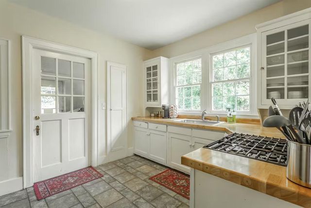 2909 E Crescent Circle, Chattanooga, TN 37407