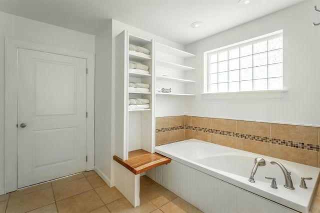 2909 E Crescent Circle, Chattanooga, TN 37407