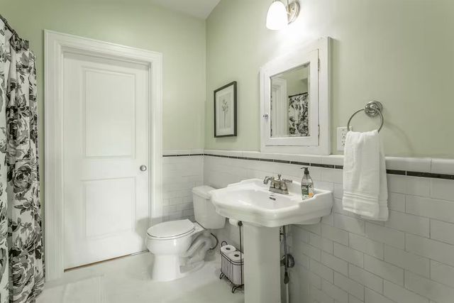 2909 E Crescent Circle, Chattanooga, TN 37407