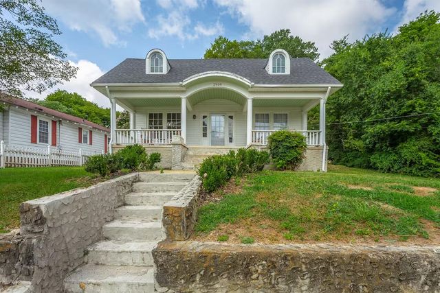 2909 E Crescent Circle, Chattanooga, TN 37407