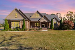 371 Chicora Club Drive, Dunn, NC 28334