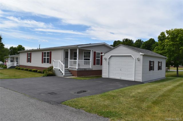 314 Brittany Terrace, Rock Tavern, NY 12575