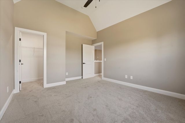 135 Stewarts Landing Dr, Mount Juliet, TN 37122
