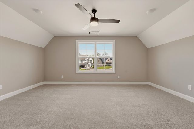 135 Stewarts Landing Dr, Mount Juliet, TN 37122
