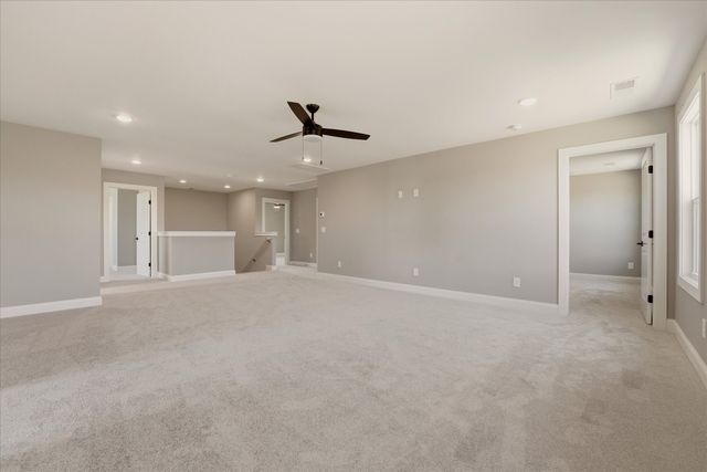 135 Stewarts Landing Dr, Mount Juliet, TN 37122