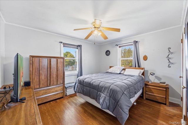 532 Shore Drive, New Windsor, NY 12553