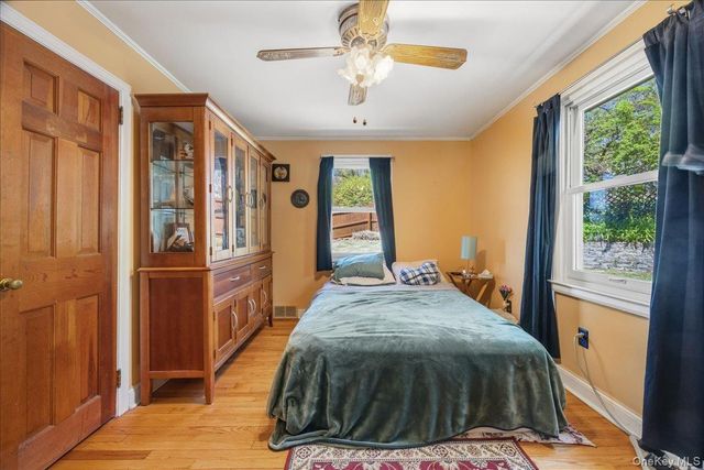 532 Shore Drive, New Windsor, NY 12553