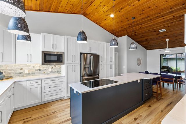 100 MILINDA LANE, Oviedo, FL 32765