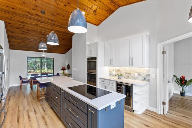 100 MILINDA LANE, Oviedo, FL 32765