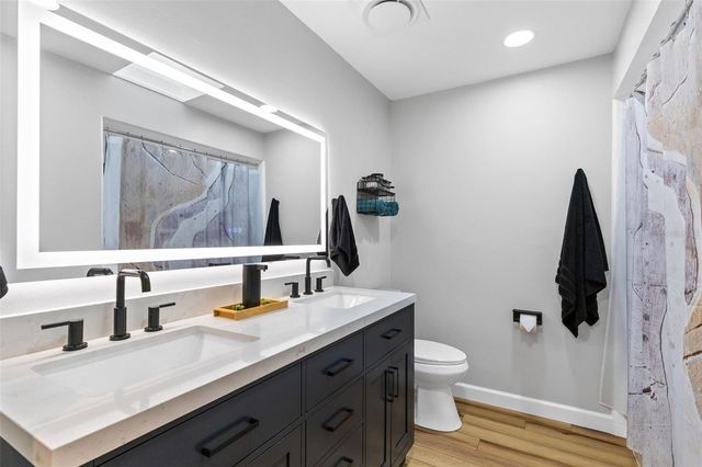 100 MILINDA LANE, Oviedo, FL 32765