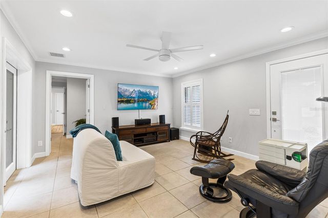 100 MILINDA LANE, Oviedo, FL 32765