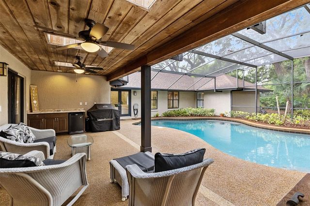 100 MILINDA LANE, Oviedo, FL 32765