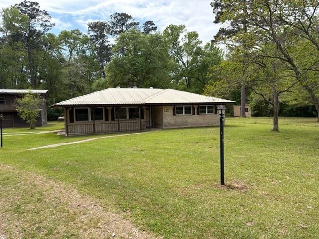 167 Linnwood Drive, Woodbranch, TX 77357