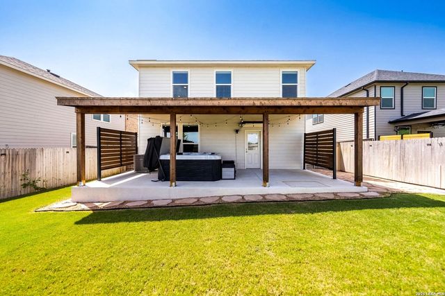 4873 Park Glen, Marion, TX 78124