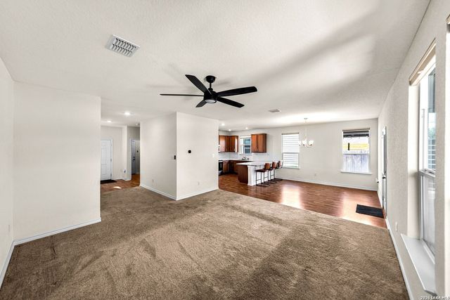 4873 Park Glen, Marion, TX 78124