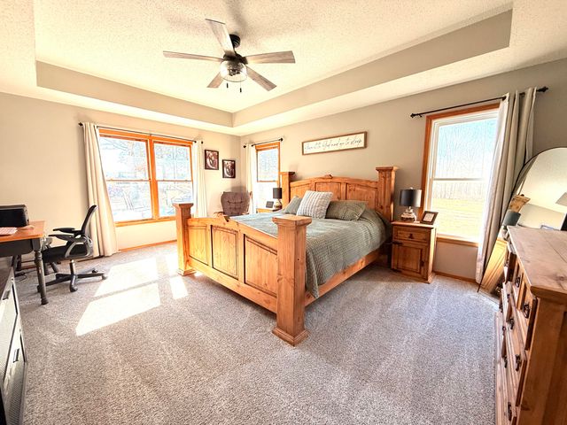 8948 Sunny Slope Lane, Mountain Grove, MO 65711