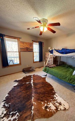 8948 Sunny Slope Lane, Mountain Grove, MO 65711