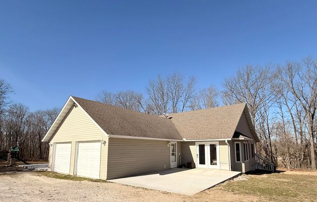 8948 Sunny Slope Lane, Mountain Grove, MO 65711