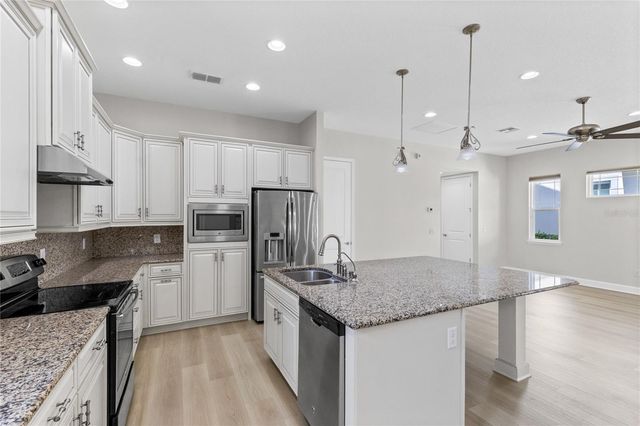 8460 BERGSON PLACE, Orlando, FL 32827