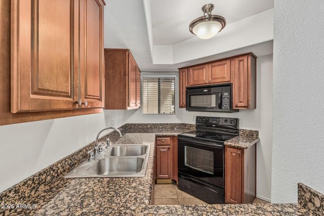 985 N GRANITE REEF Road 129, Scottsdale, AZ 85257