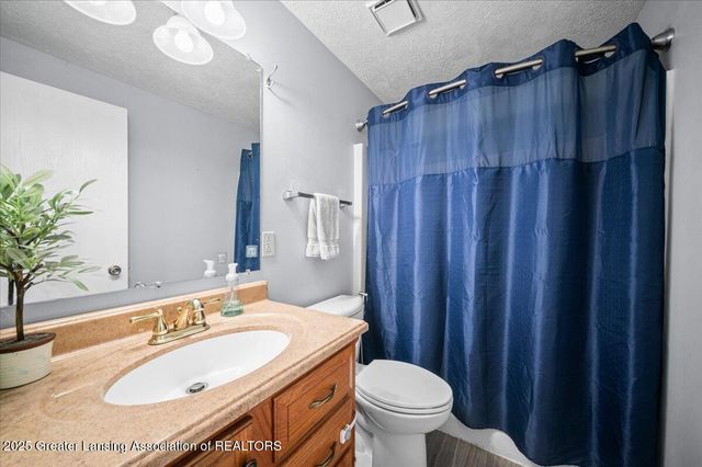 4600 Glenberry Drive, Holt, MI 48842